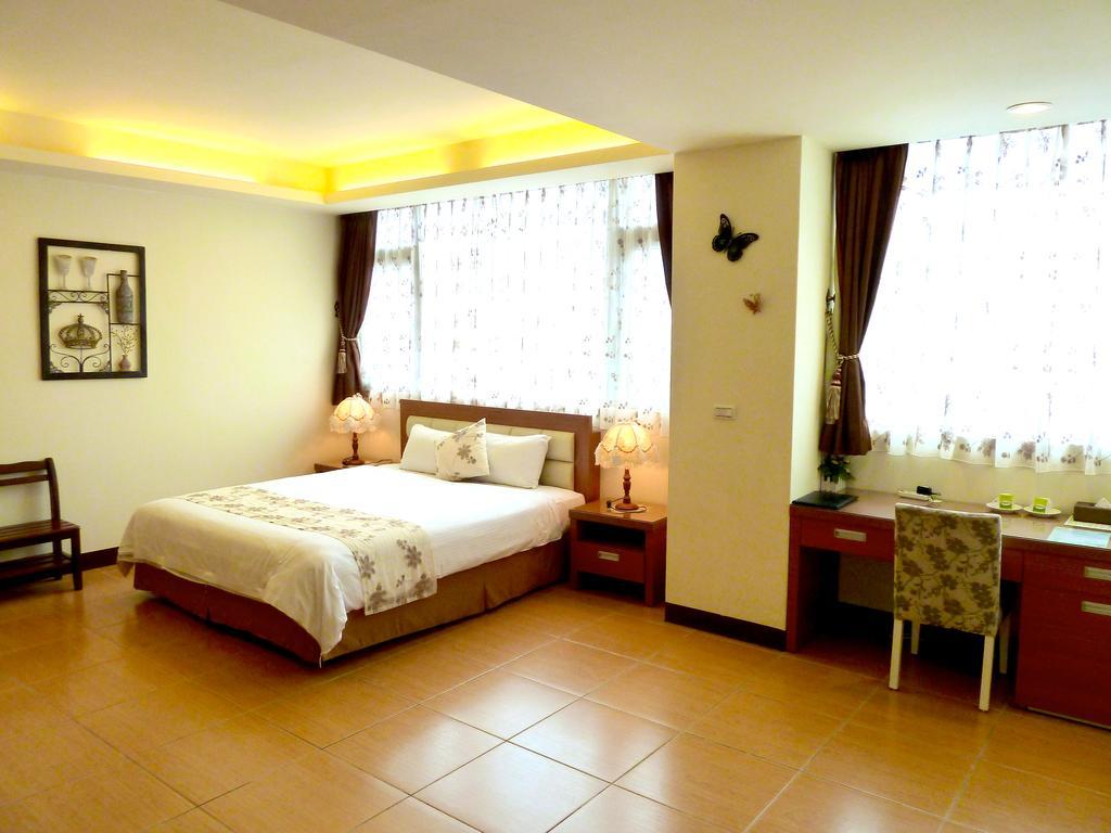 Zheng Da Homestay Hualien City Exterior photo