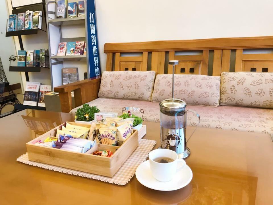 Zheng Da Homestay Hualien City Exterior photo